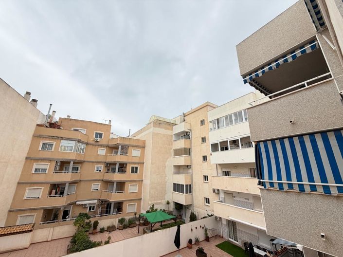 Image No.29-2 Bed Apartment for sale