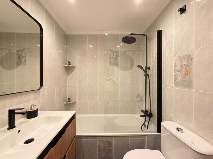 Image No.33-2 Bed Apartment for sale