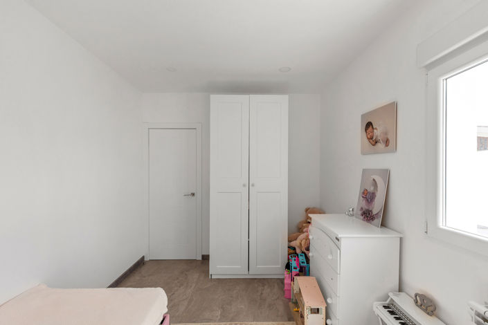 Image No.19-6 Bed Villa for sale