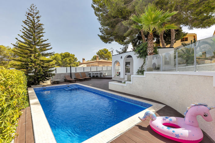 Image No.41-6 Bed Villa for sale