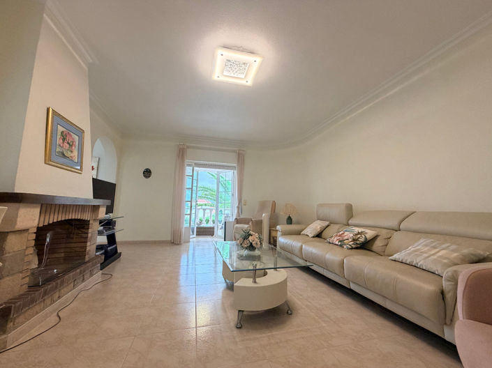 Image No.19-5 Bed Villa for sale