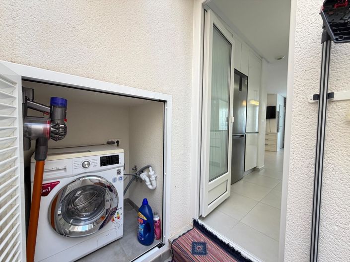 Image No.32-3 Bed Property for sale