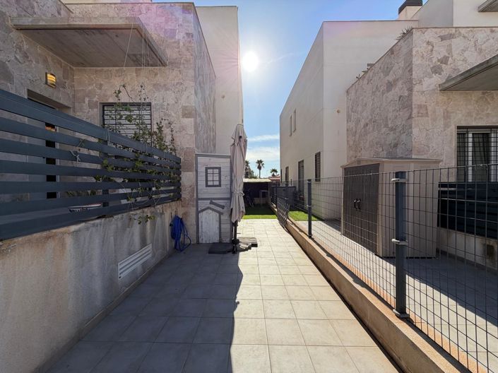 Image No.5-3 Bed Property for sale