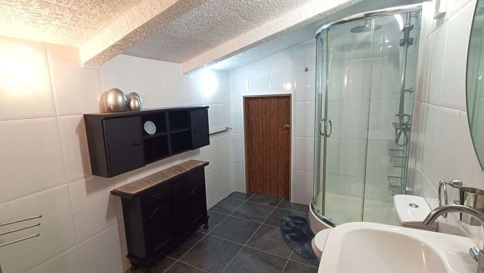 Image No.30-6 Bed Villa for sale