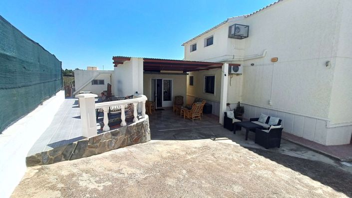 Image No.37-6 Bed Villa for sale