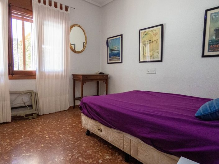 Image No.17-6 Bed Villa for sale