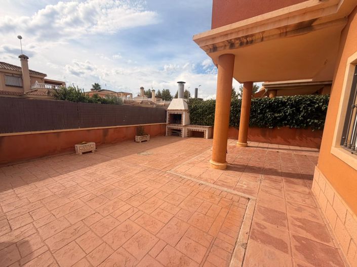 Image No.2-Villa de 3 chambres à vendre à Almoradí