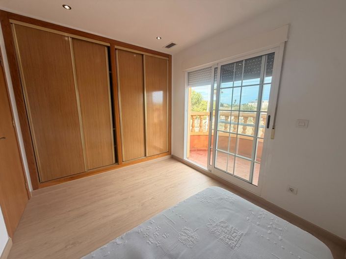 Image No.9-Villa de 3 chambres à vendre à Almoradí