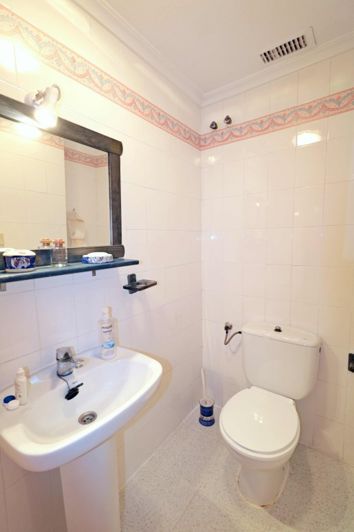 Image No.7-3 Bed Apartment for sale