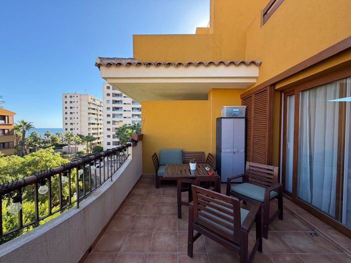 Image No.20-3 Bed Apartment for sale