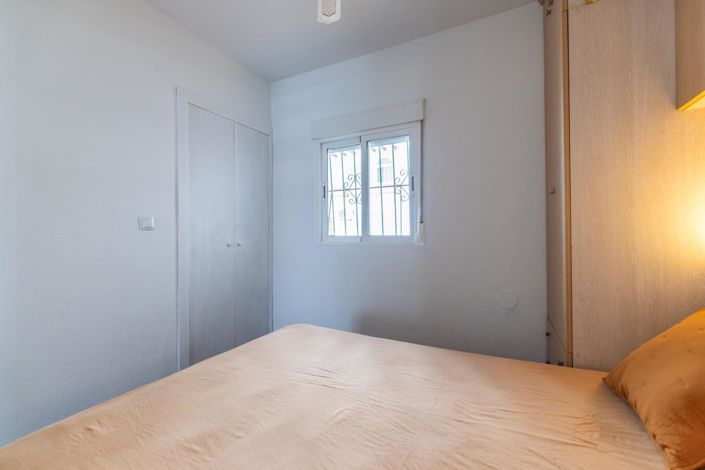 Image No.17-1 Bed Apartment for sale