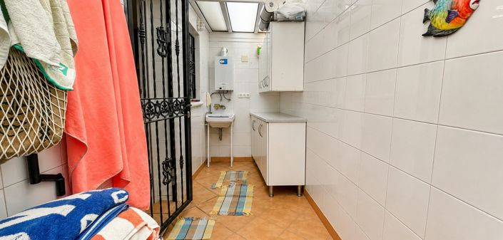 Image No.11-3 Bed Villa for sale
