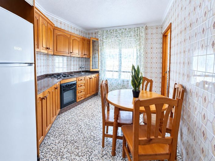 Image No.6-3 Bed Apartment for sale