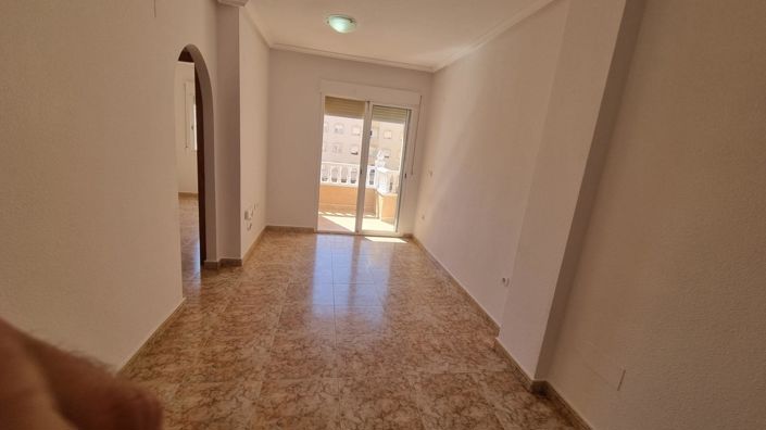 Image No.4-Appartement de 2 chambres à vendre à Torrevieja