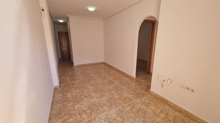 Image No.8-Appartement de 2 chambres à vendre à Torrevieja