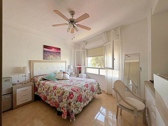 Image No.12-3 Bed Apartment for sale