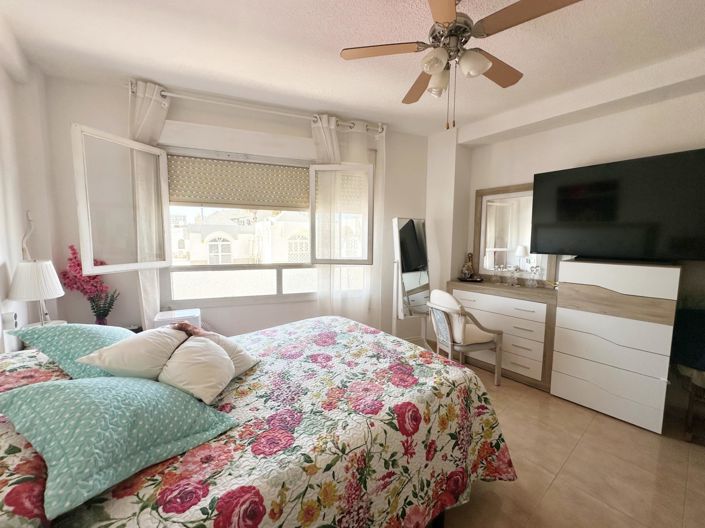 Image No.13-3 Bed Apartment for sale