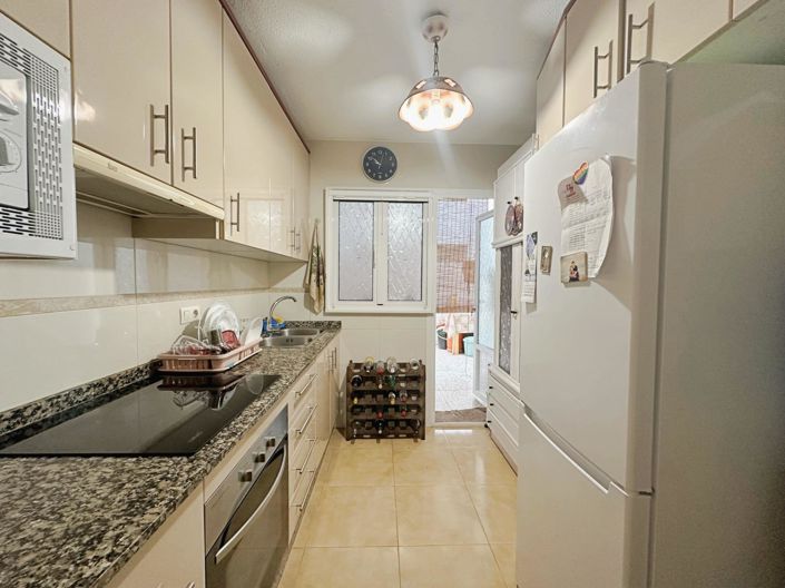 Image No.4-3 Bed Apartment for sale