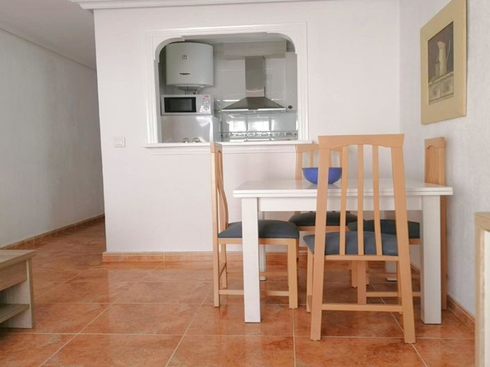Image No.4-Appartement de 2 chambres à vendre à Torrevieja