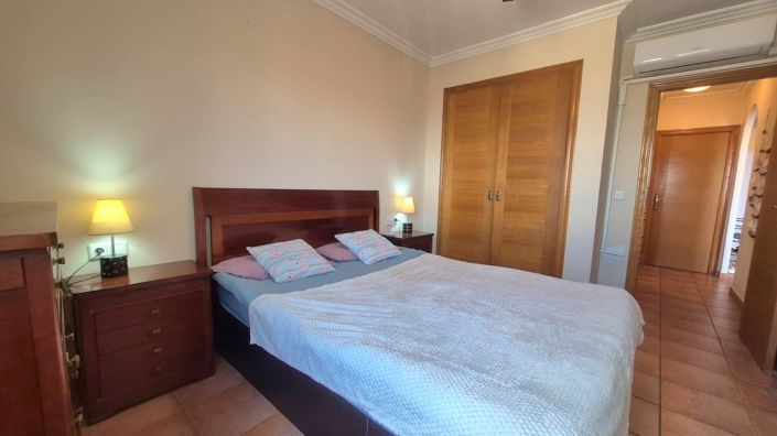 Image No.24-2 Bed Apartment for sale