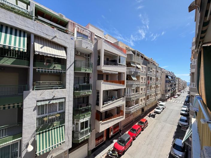 Image No.30-1 Bed Apartment for sale