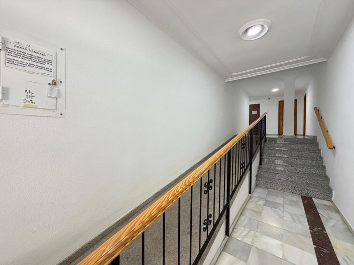 Image No.38-1 Bed Apartment for sale