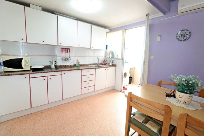 Image No.9-3 Bed Apartment for sale