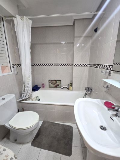 Image No.15-2 Bed Apartment for sale