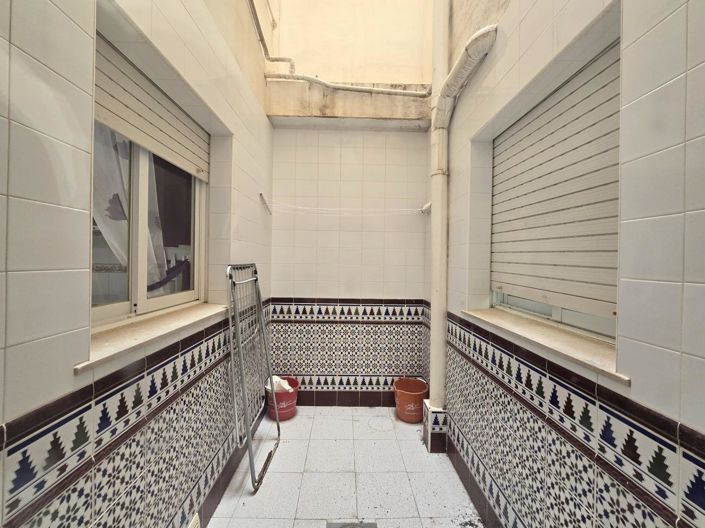 Image No.17-2 Bed Apartment for sale