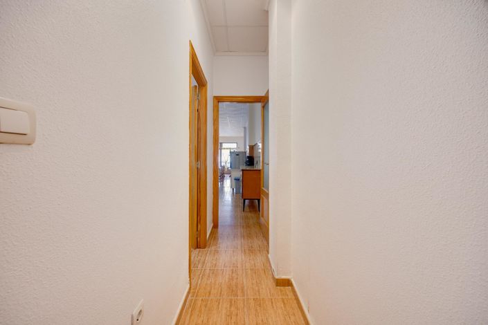 Image No.15-3 Bed Apartment for sale