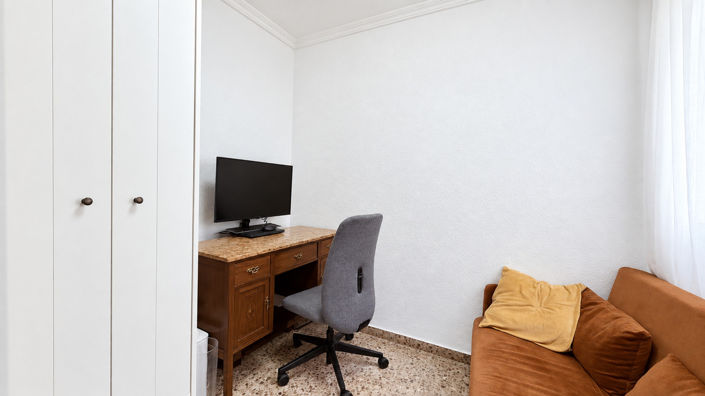 Image No.23-3 Bed Apartment for sale