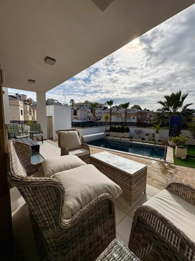 Image No.6-3 Bed Villa for sale