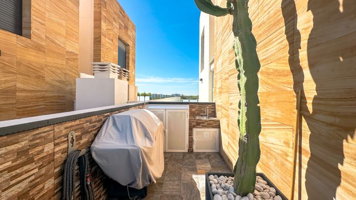 Image No.43-3 Bed Villa for sale