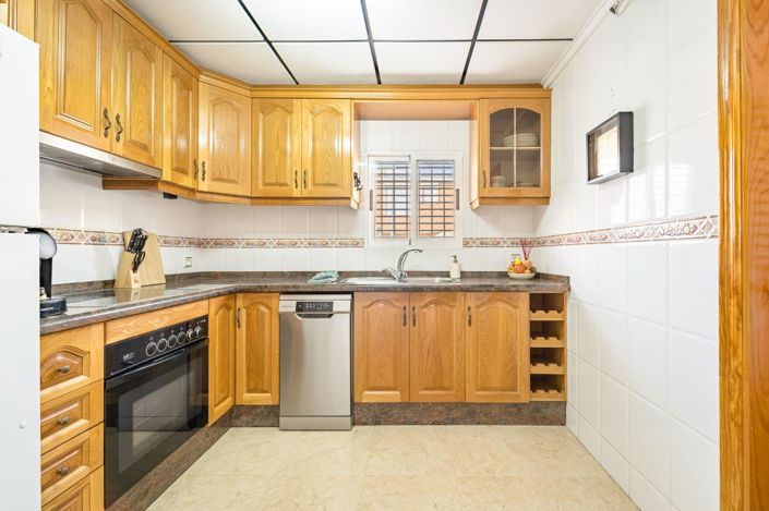Image No.42-4 Bed Apartment for sale