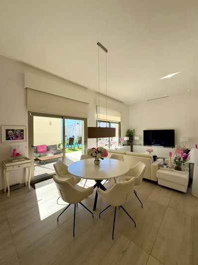 Image No.13-3 Bed Villa for sale