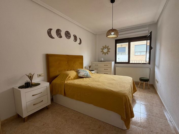 Image No.14-3 Bed Apartment for sale