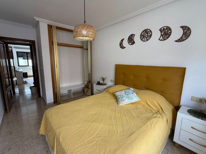 Image No.15-3 Bed Apartment for sale