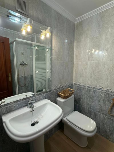 Image No.21-3 Bed Apartment for sale