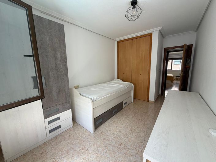 Image No.22-3 Bed Apartment for sale