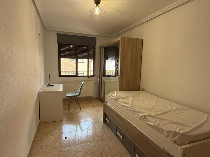 Image No.26-3 Bed Apartment for sale