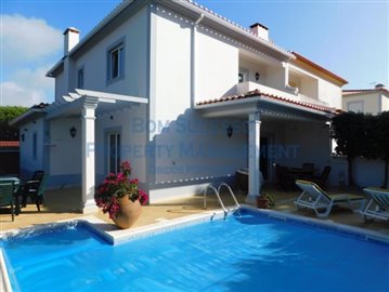 Villa de 4 chambres à vendre à Obidos