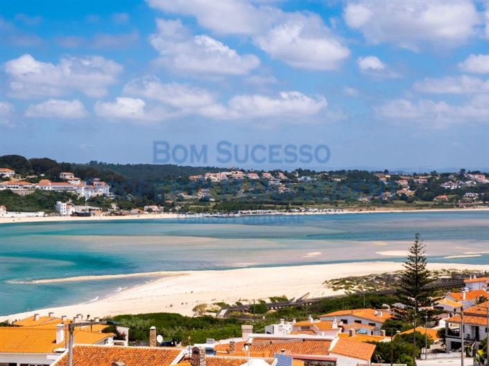 Image No.18-3 Bed House for sale