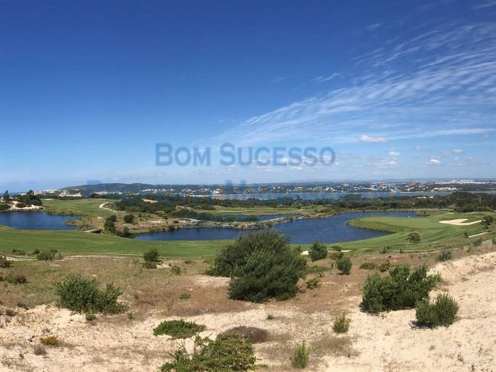 Image No.24-3 Bed House for sale