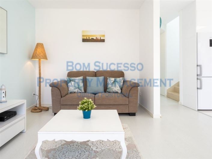 Image No.8-3 Bed House for sale