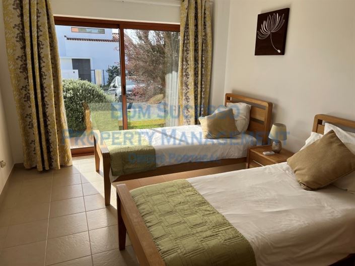 Image No.10-3 Bed Villa for sale