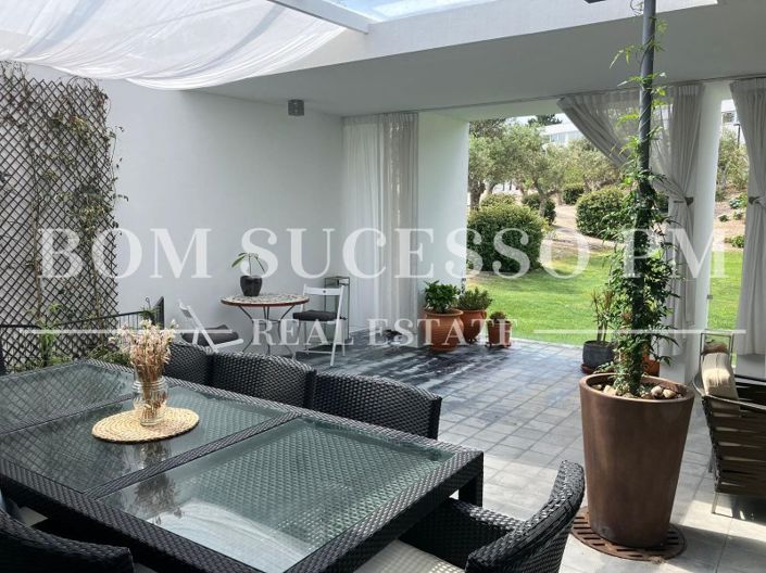 Image No.3-2 Bed House for sale