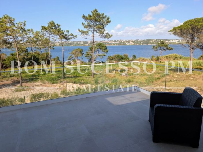 Image No.13-4 Bed House for sale