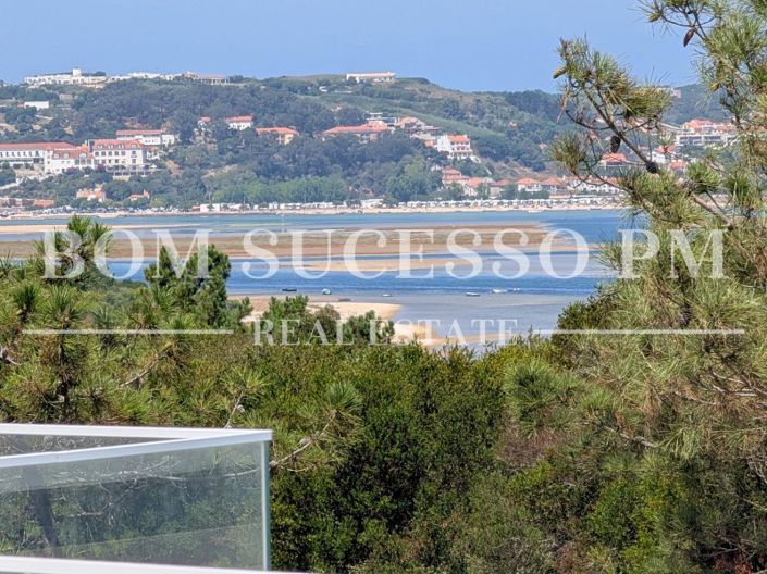 Image No.7-4 Bed House for sale