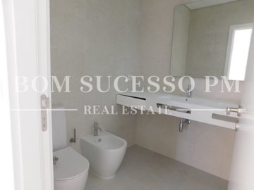 id74626001-0000-0500-0000-0000138c3f0b