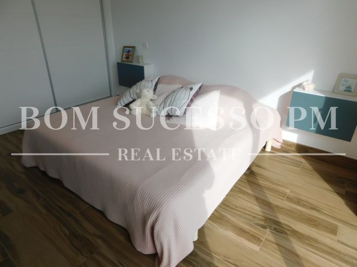 Image No.21-4 Bed House for sale